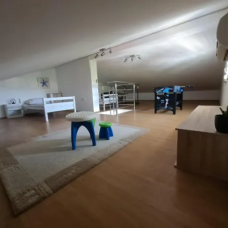 Apartment A Peaceful Two Floor With A Sea View Jadranovo