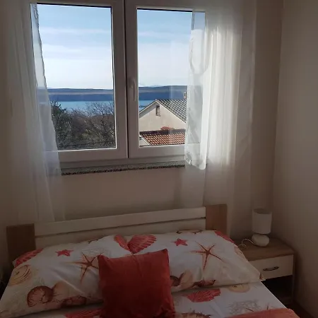 A Peaceful Two Floor With A Sea View * Jadranovo